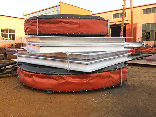 非<a href='/cp/bowenbuchangqi.html'>金属补偿器</a>